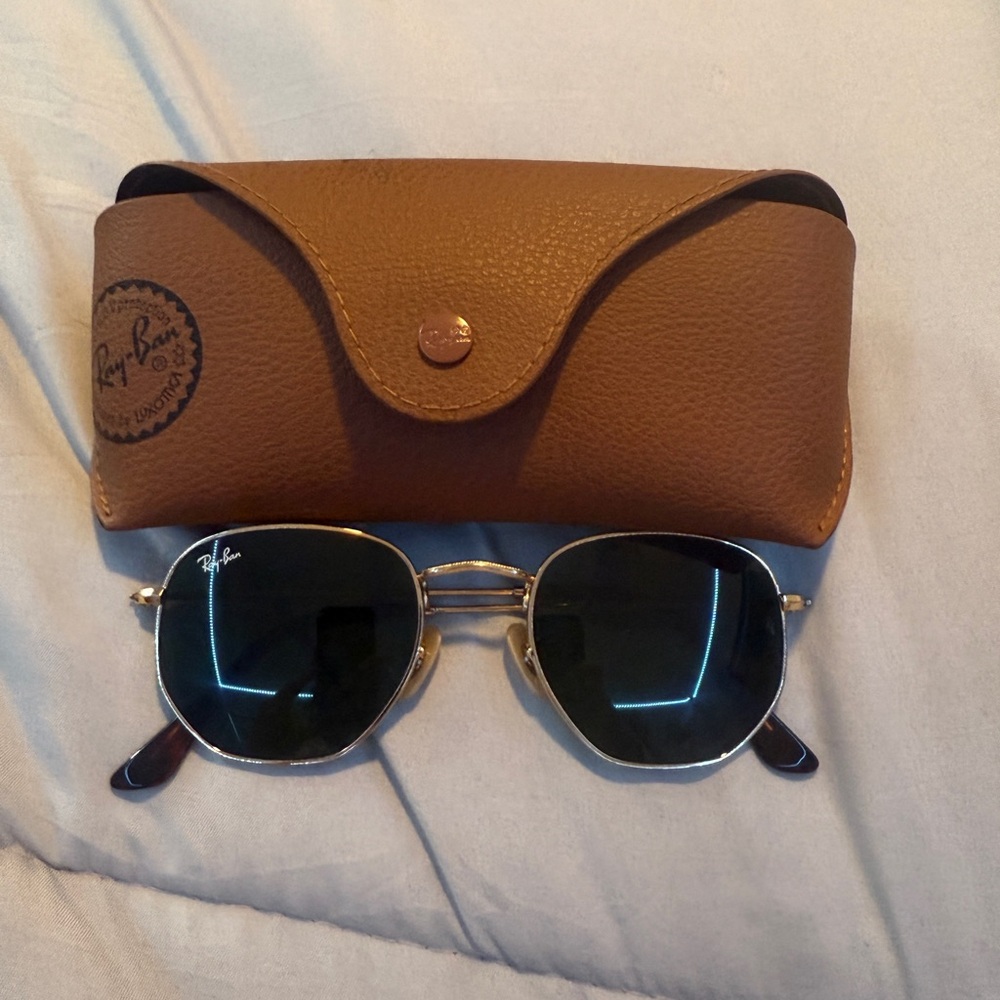 Ray-Ban Gold Hexagonal Sunglasses l